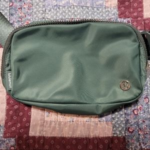 Lululemon belt bag